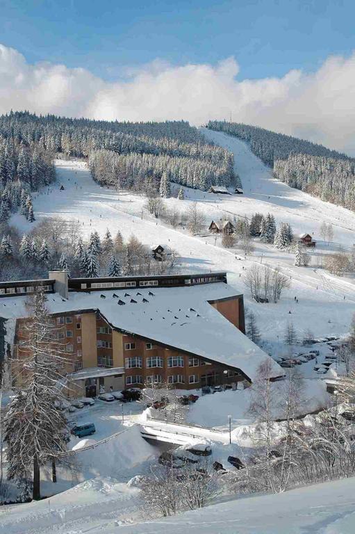 Hotel Fit Fun Harrachov Bagian luar foto